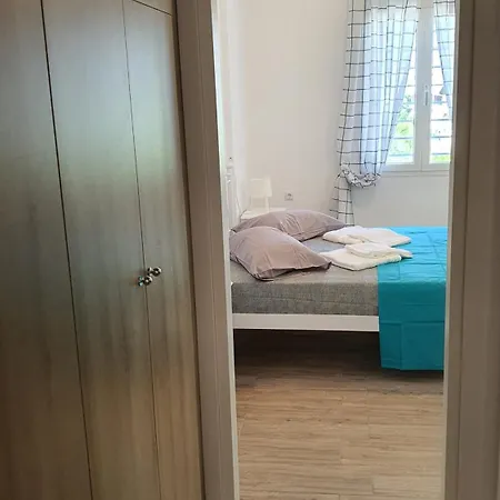 Appartement Angela's Luxury Kamena Vourla